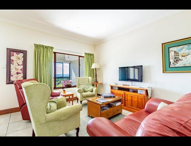 2 BEDROOM APARTMENT FOR SALE IN HOWICK NORTH